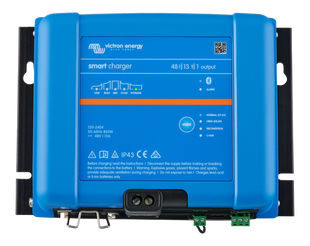 Charger Victron Energy Phoenix Smart IP43 Charger 48/13 (1) 120/240V - PSC481350095 PSC481350095 photo
