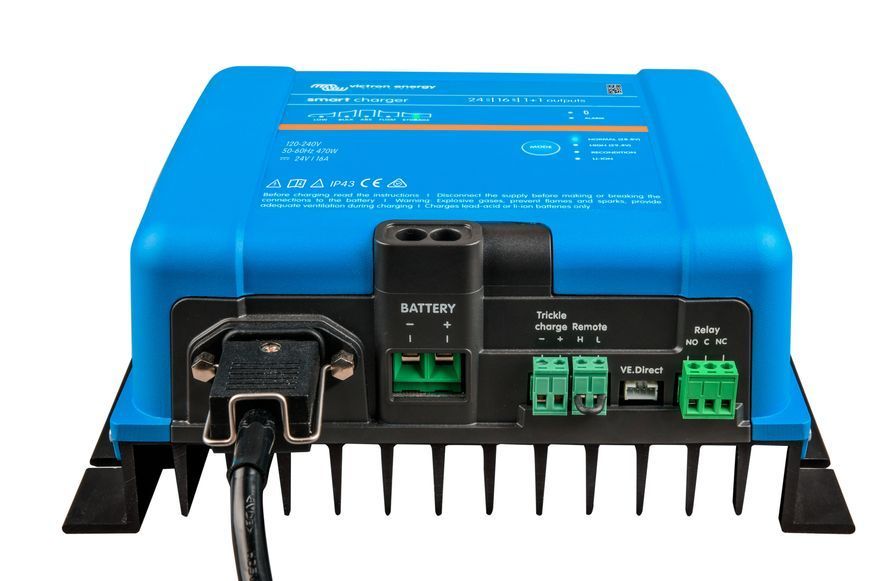 Зарядний пристрій Victron Energy Phoenix Smart IP43 Charger 24/16 (1+1) 120/240V - PSC241651095 PSC241651095 фото