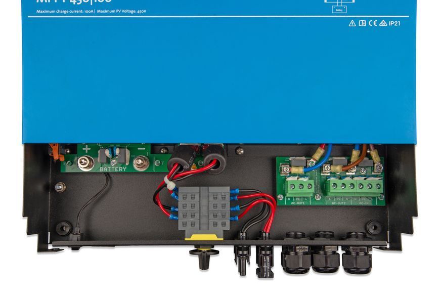Гибридный инвертор Victron Energy Multi RS Solar 48/6000/100-450/100 - 6кВА/5,3кВт с MPPT 450В - PMR482602020 PMR482602020 фото