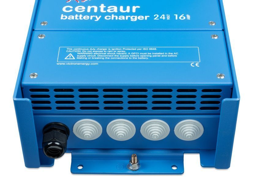 Victron Energy Centaur Charger 24/16 (3) - CCH024016000 CCH024016000 photo